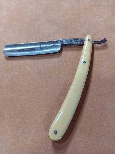 Ancien rasoir coupe choux - ancien,